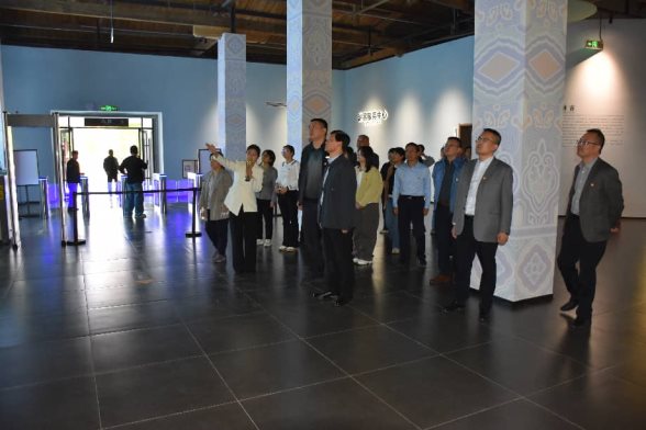 44a8971d1d65f2937638521a6e0b12d5